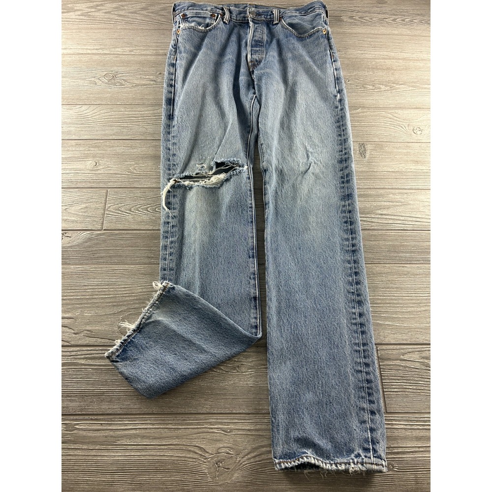 Levis 501 Jeans Mens 32x36 Blue Denim Pants Button Fly Faded Washout Distressed